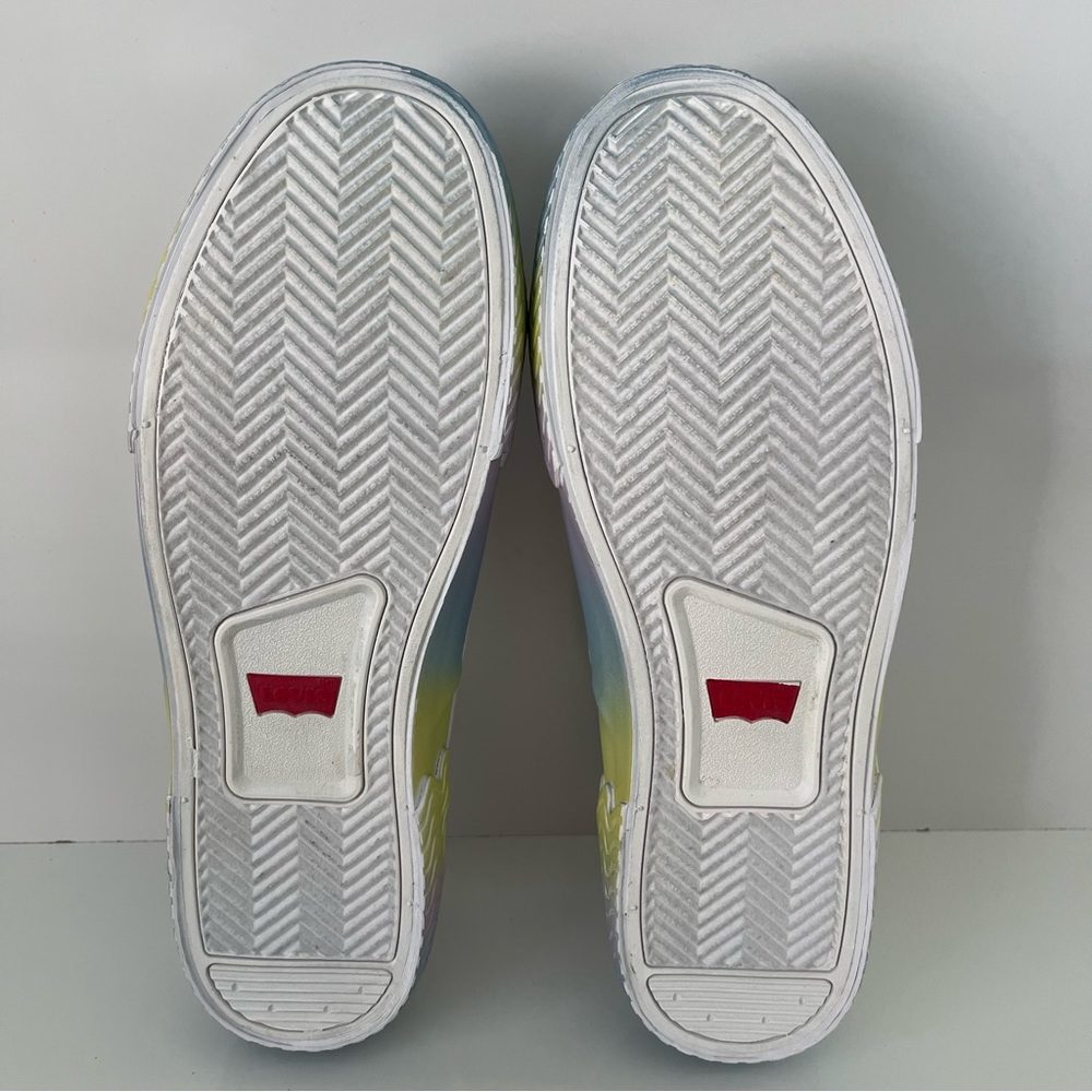 LEVI’S Modern Lo Dream Factory Sneakers in White Multicolor - Picture 13 of 13